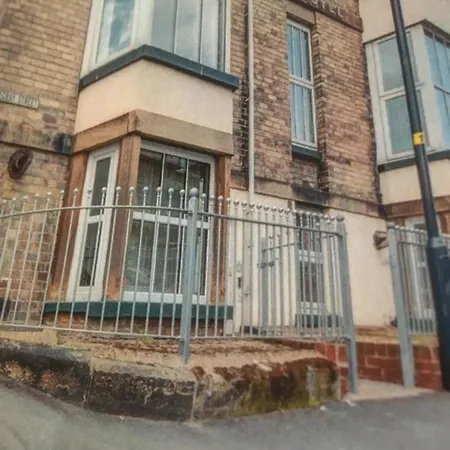 Pebbles 7 In The Old County 아파트 *