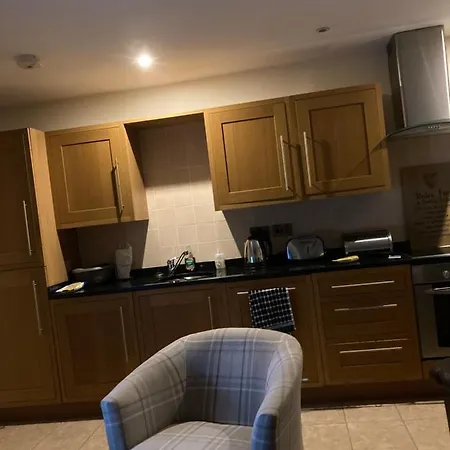 Lägenhet Pebbles 7 In The Old County *